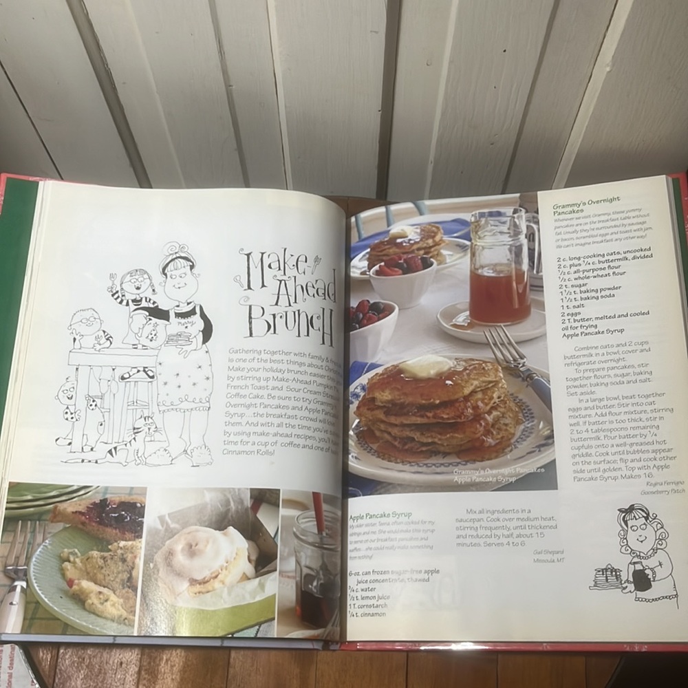3 Goose Berry Patch Christmas cookbooks - Picture 7 of 7